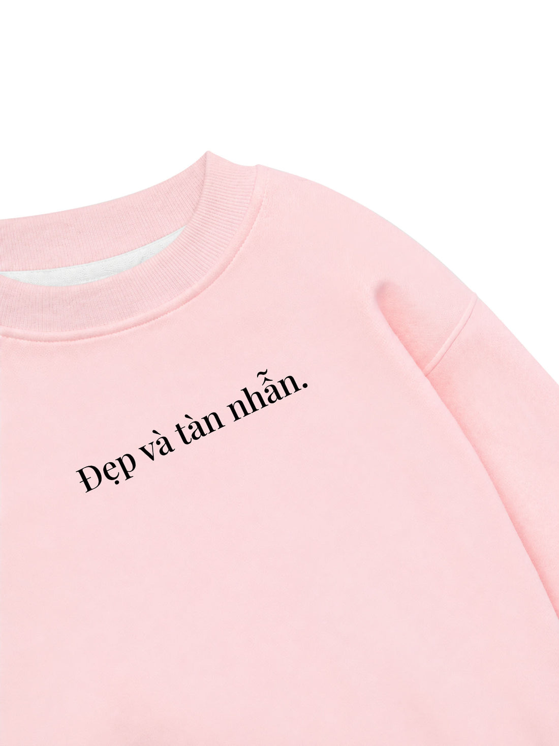 Áo Sweater Nỉ Hai Da Đẹp Và Tàn Nhẫn