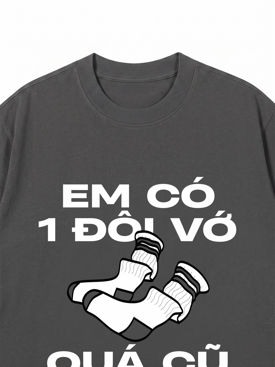 Áo Thun Đôi Vớ Quá Cũ