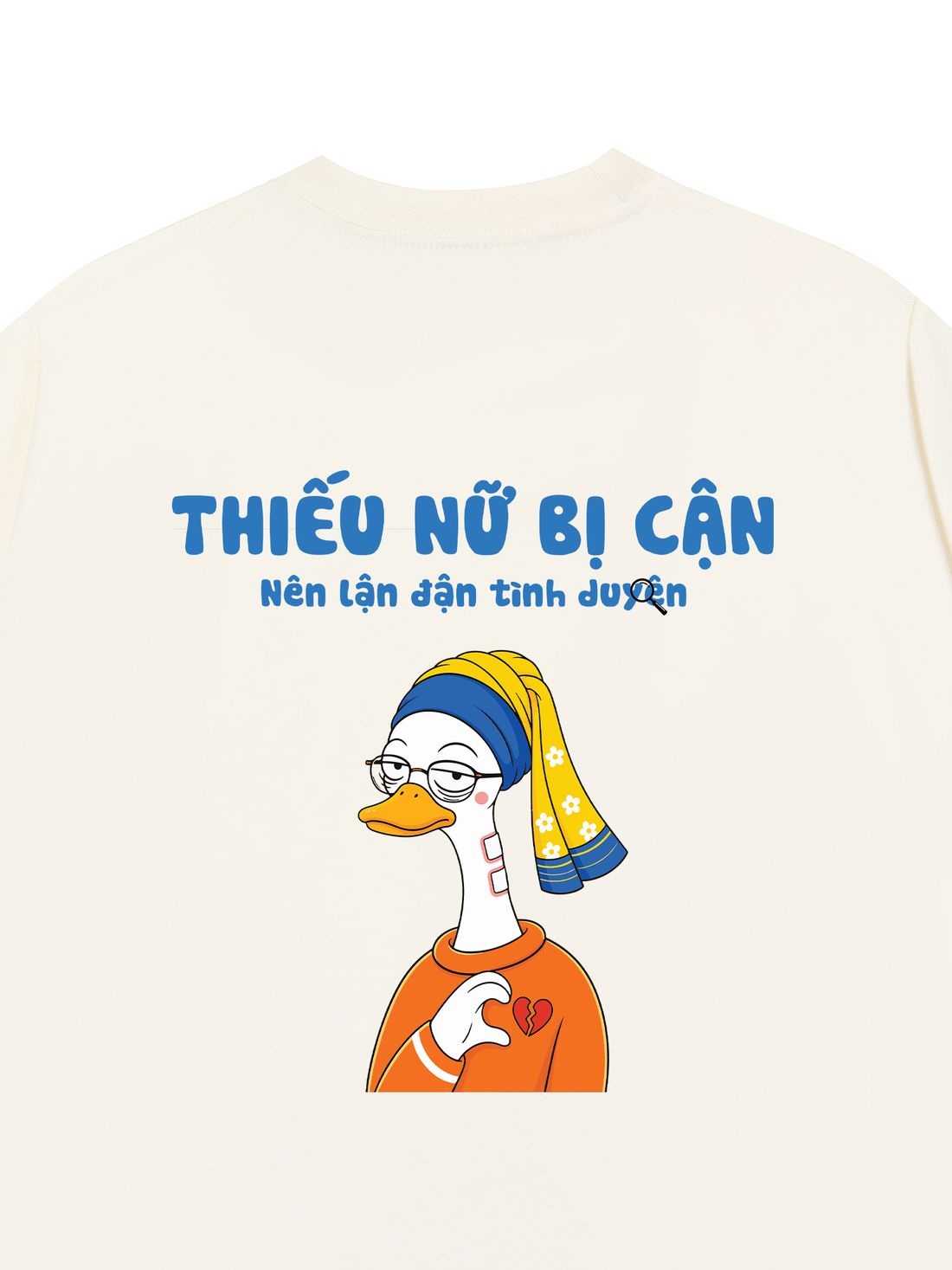 Áo Thun Vịt Lisa - Thiếu Nữ Bị Cận