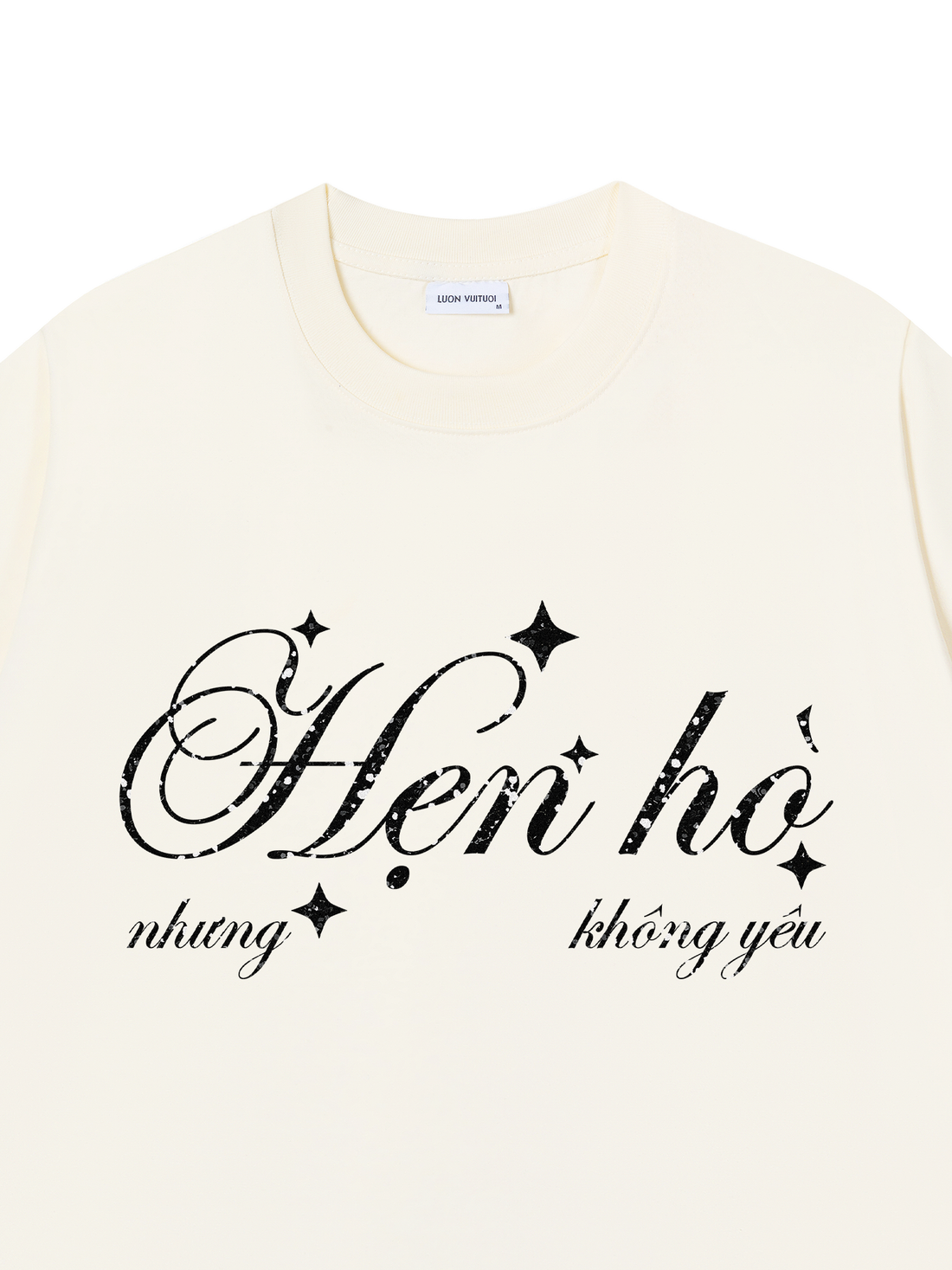 Áo Thun Hẹn Hò Nhưng Không Yêu