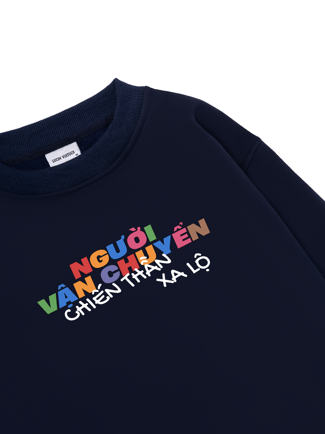 Người Vận Chuyển Sweater